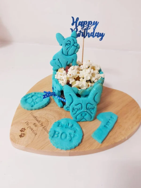 Blue Dog birthday cake personalised any name