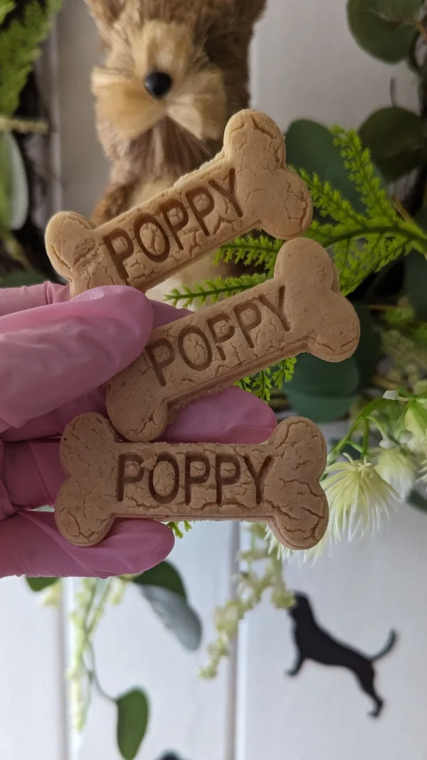 Personalised Dog Bone Biscuit x 20